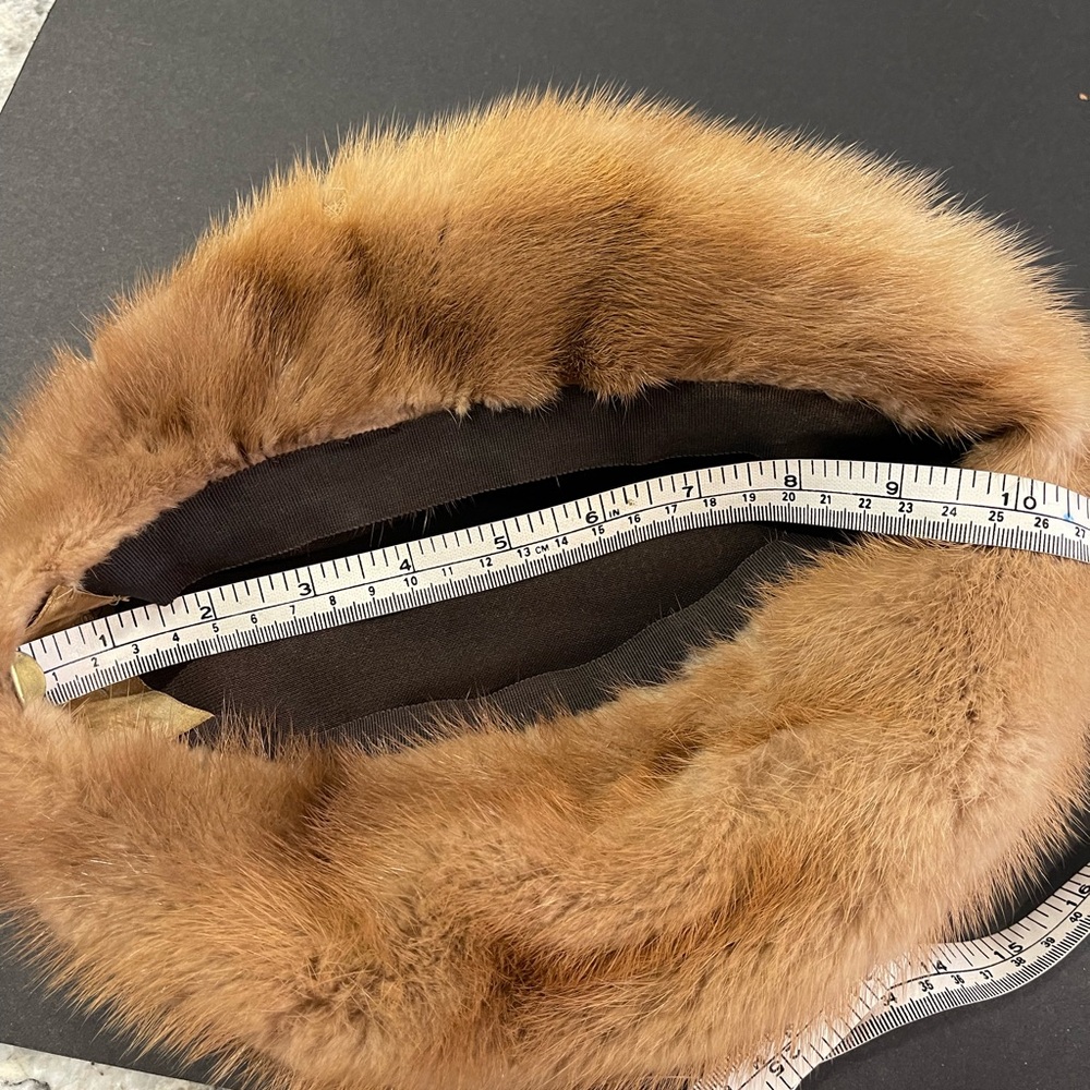 Vintage Mink Jackie O style original Union made fur pillbox hat - Picture 4 of 4